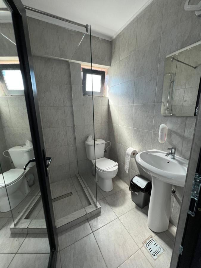 Hotel Miniom Constanţa Buitenkant foto
