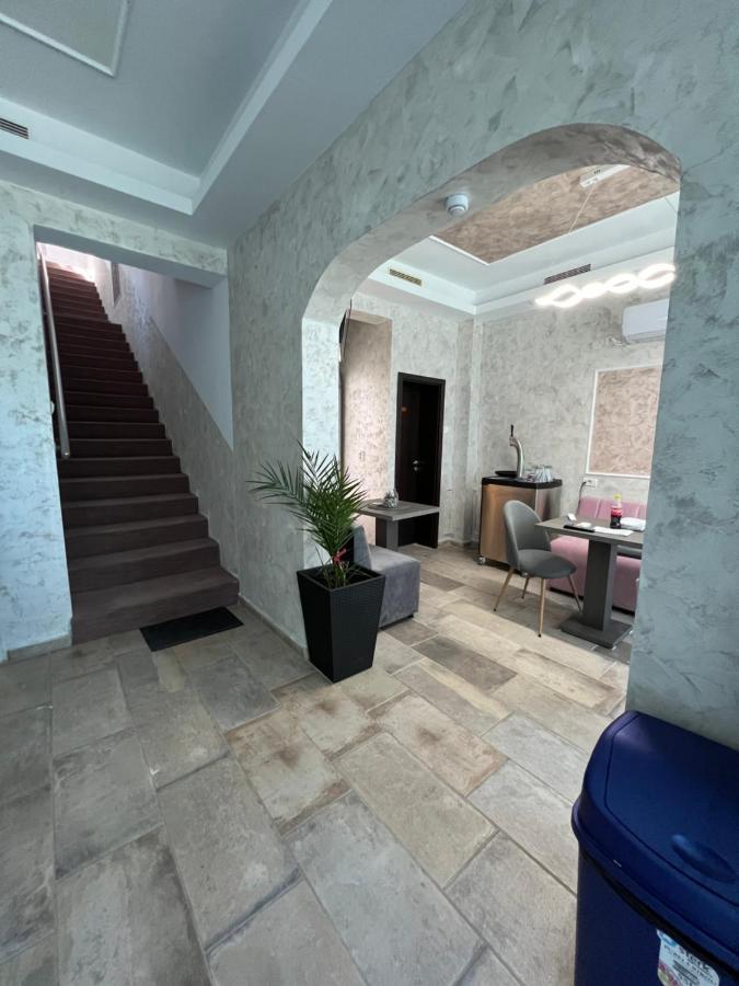 Hotel Miniom Constanţa Buitenkant foto